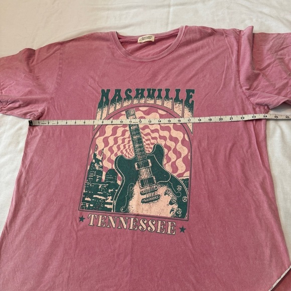 Nashville Tennessee Large Oversized Pink T-Shirt ~ Country Concert Festival NWOT - Picture 4 of 7
